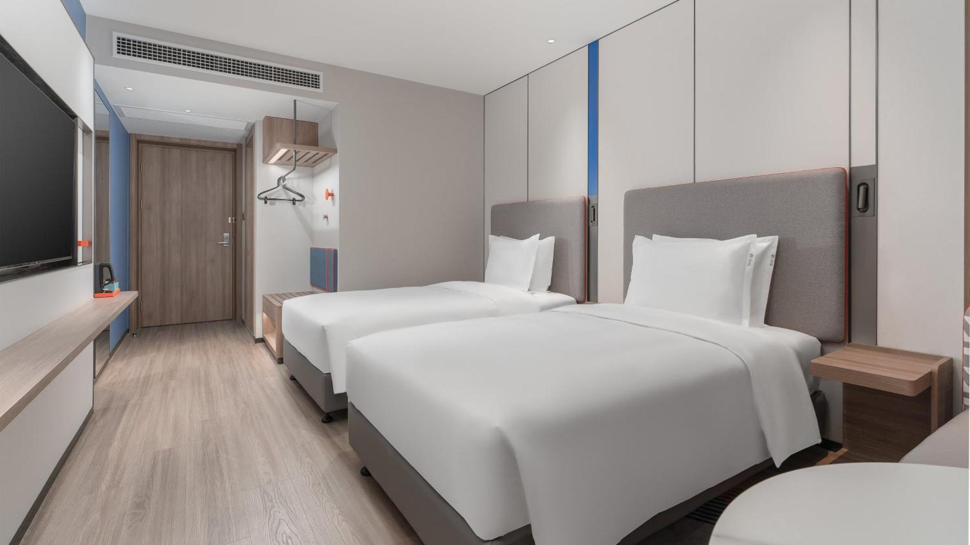 Holiday Inn Express Qingdao Shibei By Ihg Extérieur photo