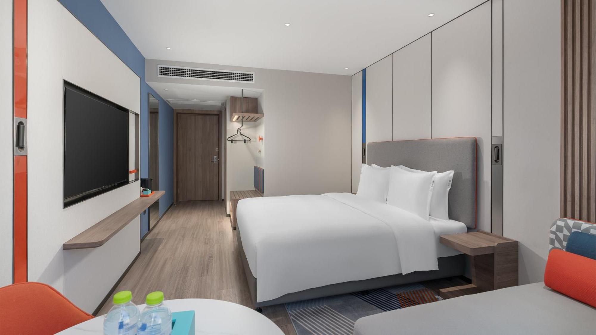 Holiday Inn Express Qingdao Shibei By Ihg Extérieur photo
