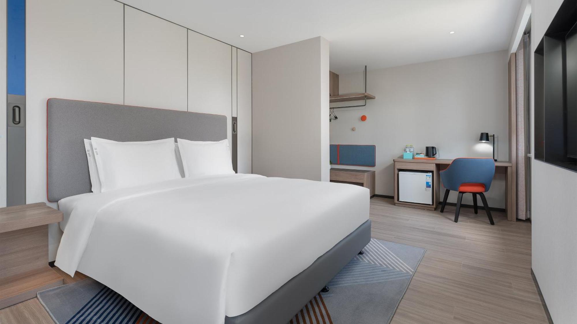 Holiday Inn Express Qingdao Shibei By Ihg Extérieur photo